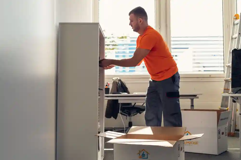 Umzugskarton, Umzugskisten,Umzugslift,Umzugsofferte,Umzugsplaner,Umzugspreise,Umzugsrechner,Umzugsservice,Umzugsspedition,Umzugsunternehmen Zürich,Umzugswagen